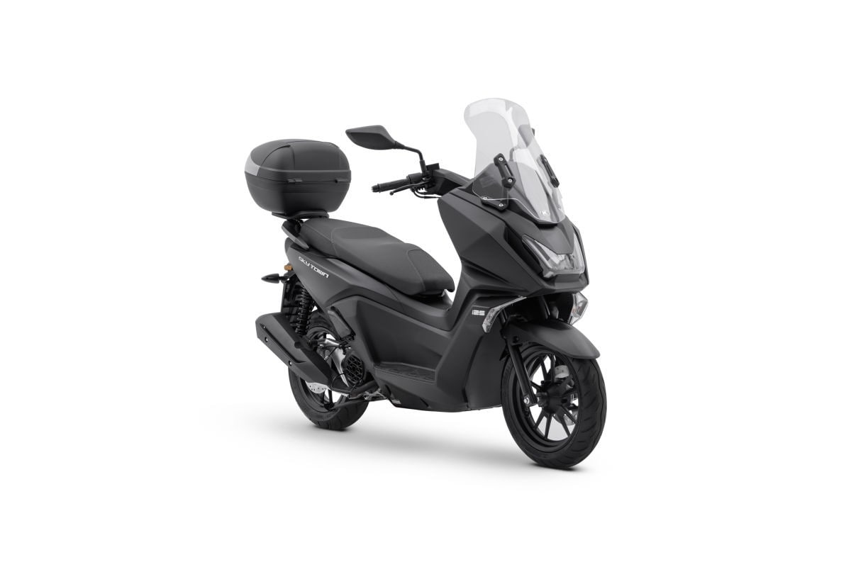  Kymco lancia il nuovo scooter Skytown 125